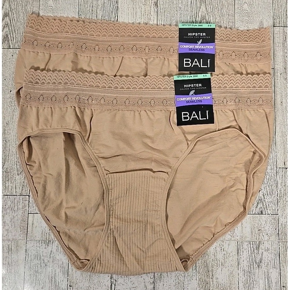 Bali Hipster 8/9 Comfort Revolution Seamless Calzon Tipo Beige #2990 Lot of 2